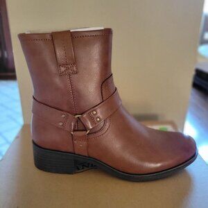 Frye And Co Womens Elodie Flat Heel Motorcycle Boots  Brush Brown SZ 7M